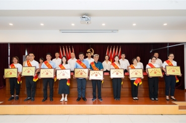 喜报传喜 党建领航 | MG不朽情缘纸业党委获得多项声誉