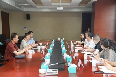 山河市委副书记、、市长徐明峰率队赴MG不朽情缘纸业调研